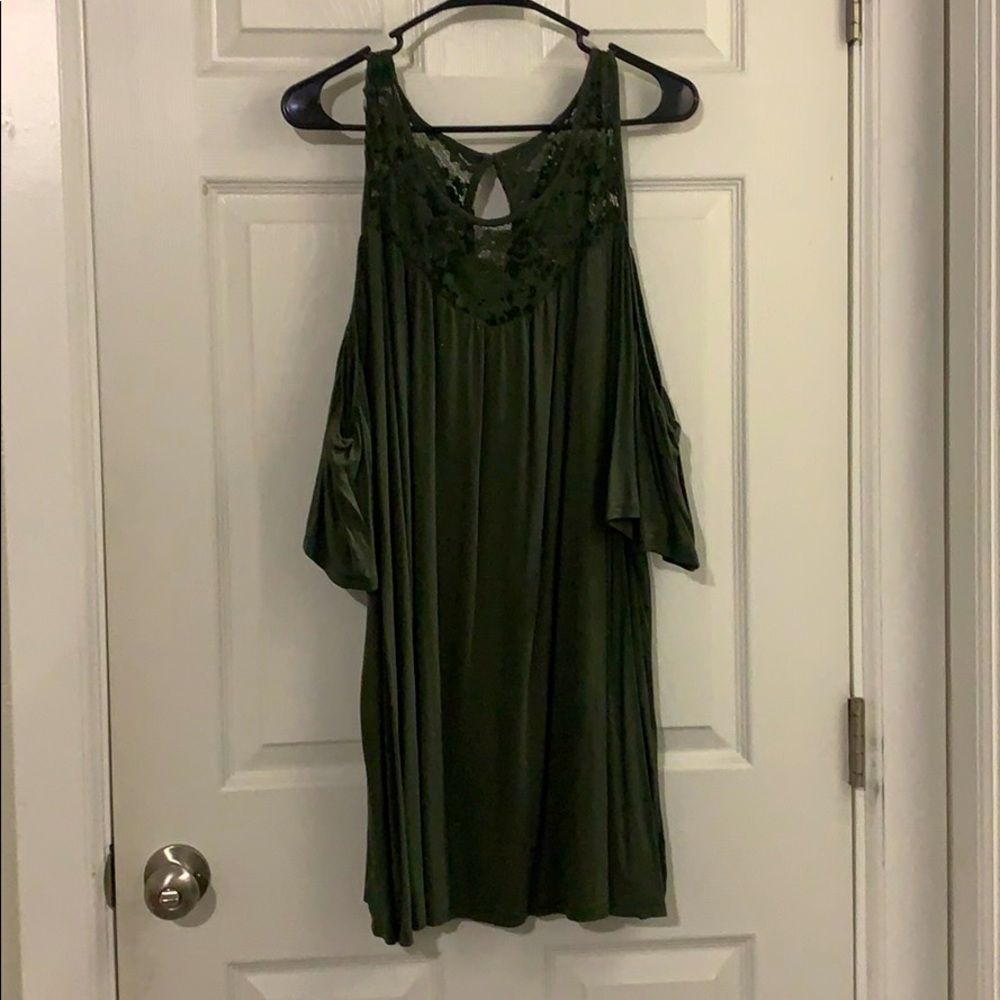 Cold shoulder dressy top
